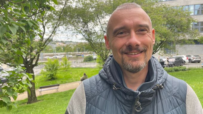 Ukázka z rozhovoru Aktuálně.cz s Tomášem Roudem, který vystoupil ze strany Svobodní a podílel se na založení nové pravicové strany Voluntia.