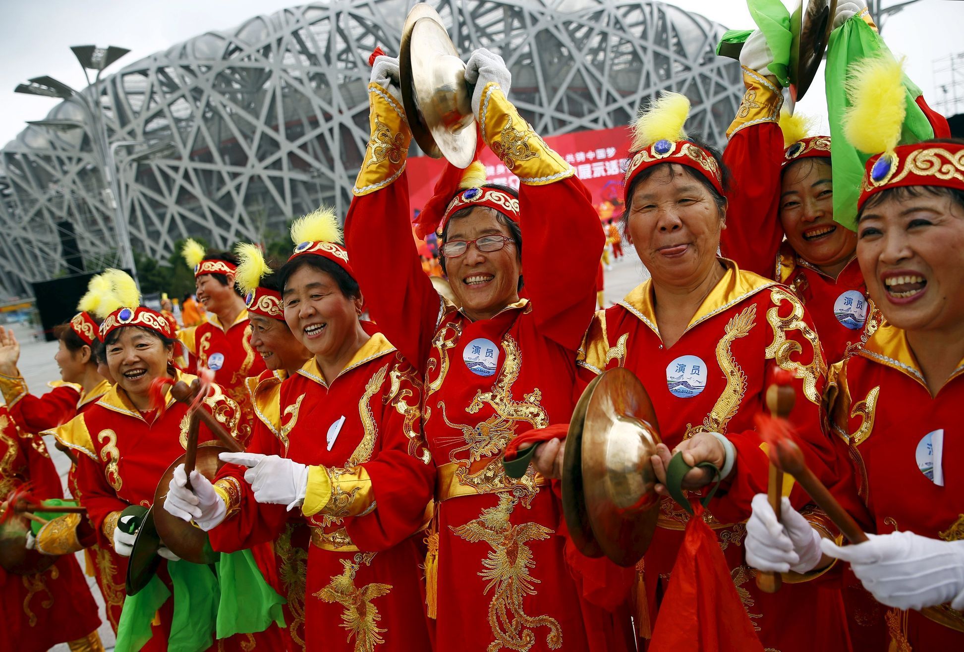 Čínští podporovatelé před volbou ZOH 2022