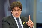 Uprchlý premiér Katalánska Puigdemont plánuje složit funkci. Má za sebe navrhnout vězněného Sáncheze