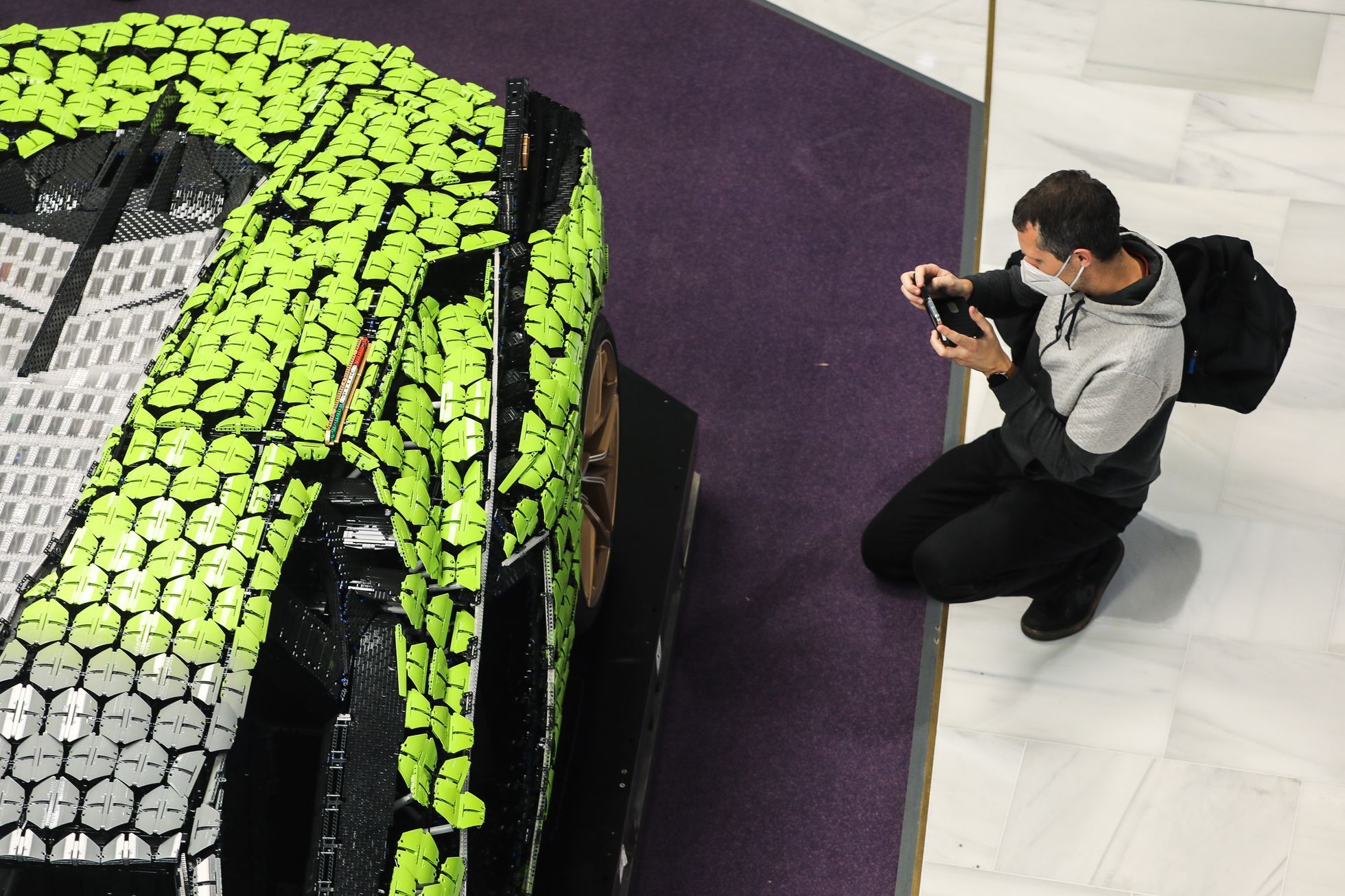 Lamborghini Sian z Lega v Obchodním centru Chodov