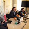 TK Josefa Dobeše k rezignaci