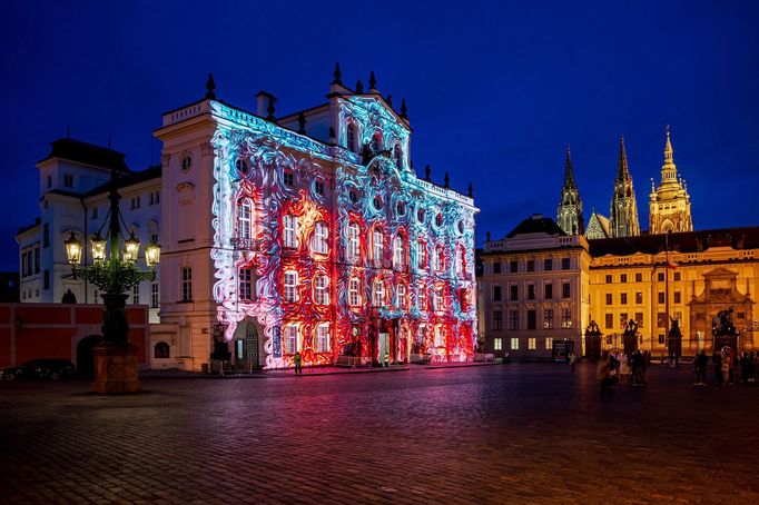 Průřez tvorbou externího fotografa Radoslava Vnenčáka za rok 2024.