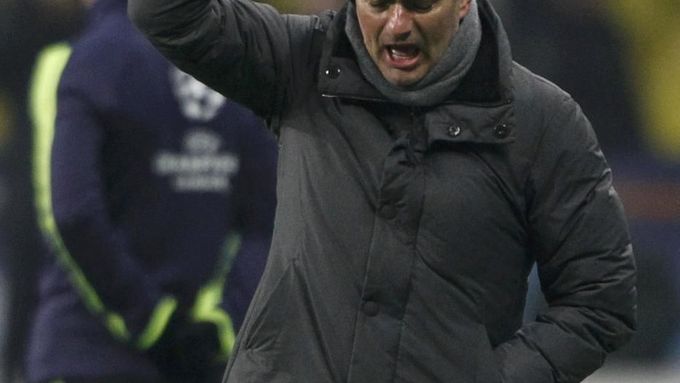 José Mourinho byl po inkasovaném vyrovnávacím gólu v závěru velmi rozzlobený