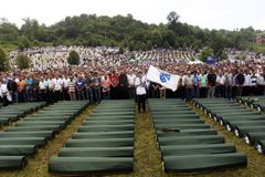 Nizozemský soud: Můžeme za smrt 3 lidí ve Srebrenici