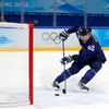 Harri Pesonen dává druhý gól v semifinále Slovensko - Finsko na ZOH 2022 v Pekingu