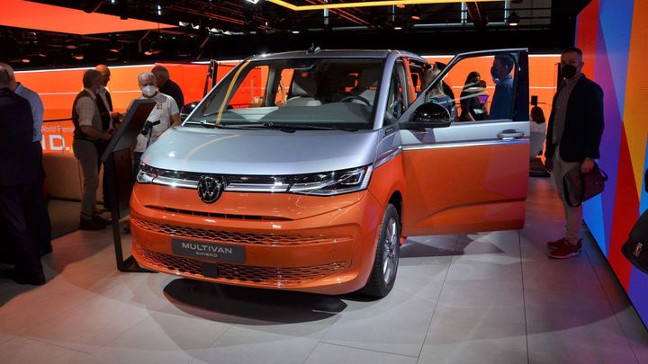 Bedlivě střežený rodinný ideál na vlastní kůži. Autosalonové dojmy z VW Multivan; Zdroj foto: Martin Přibyl