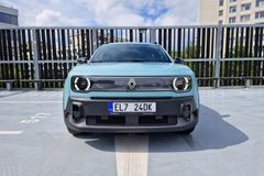 Renault má odvahu. Na operák je možné vzít elektromobil jen na měsíc a pak ho vrátit