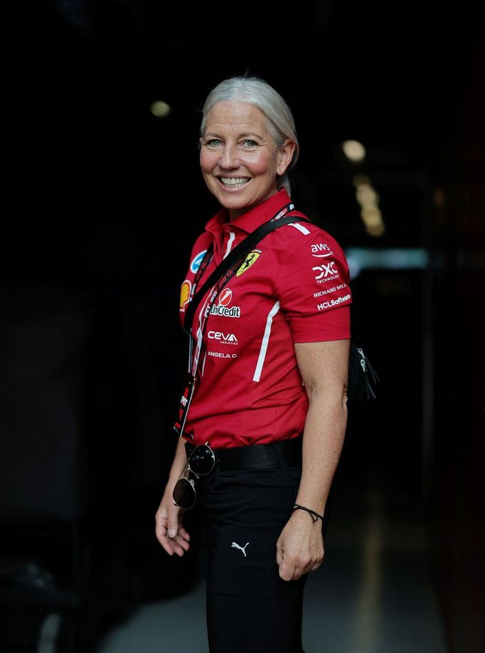 VC Austrálie F1 2025: Angela Cullenová, fyzioterapeutka Lewise Hamiltona