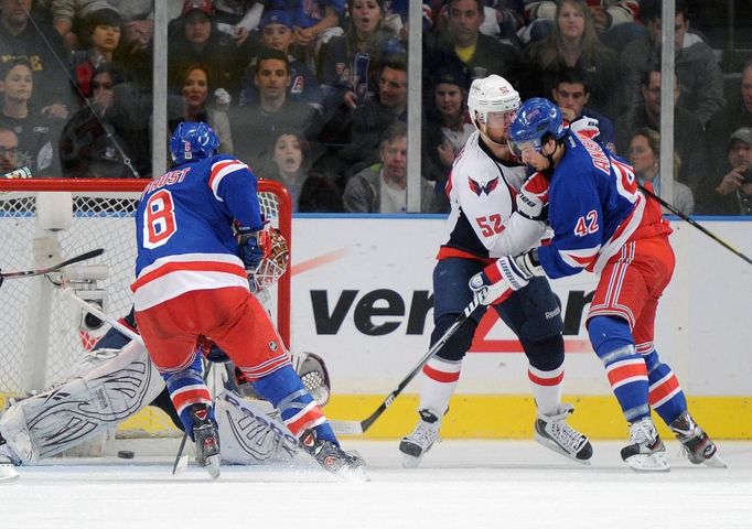 NHL: NY Rangers - Washington Capitals, 1. zápas (Artem Anisimov, gól)