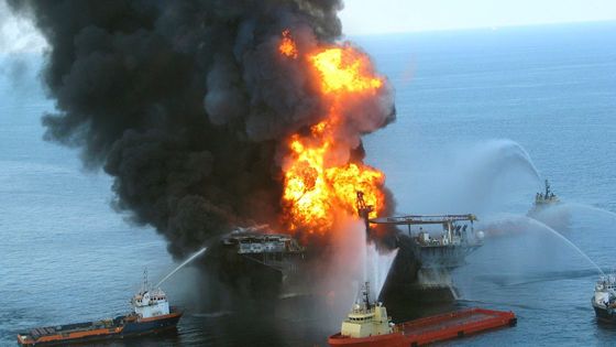 Deepwater Horizon straší i po 15 letech, šlo o nejhorší ropnou havárii v USA