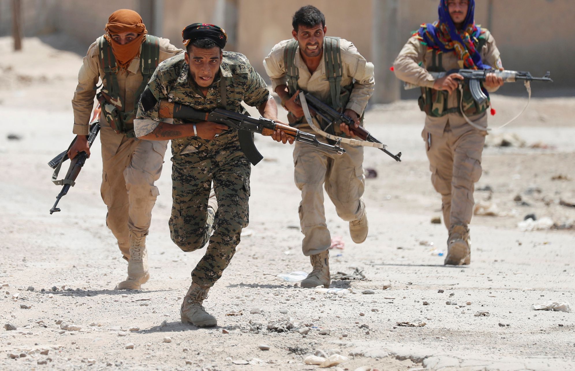Kurdové v Rakce Islámský stát