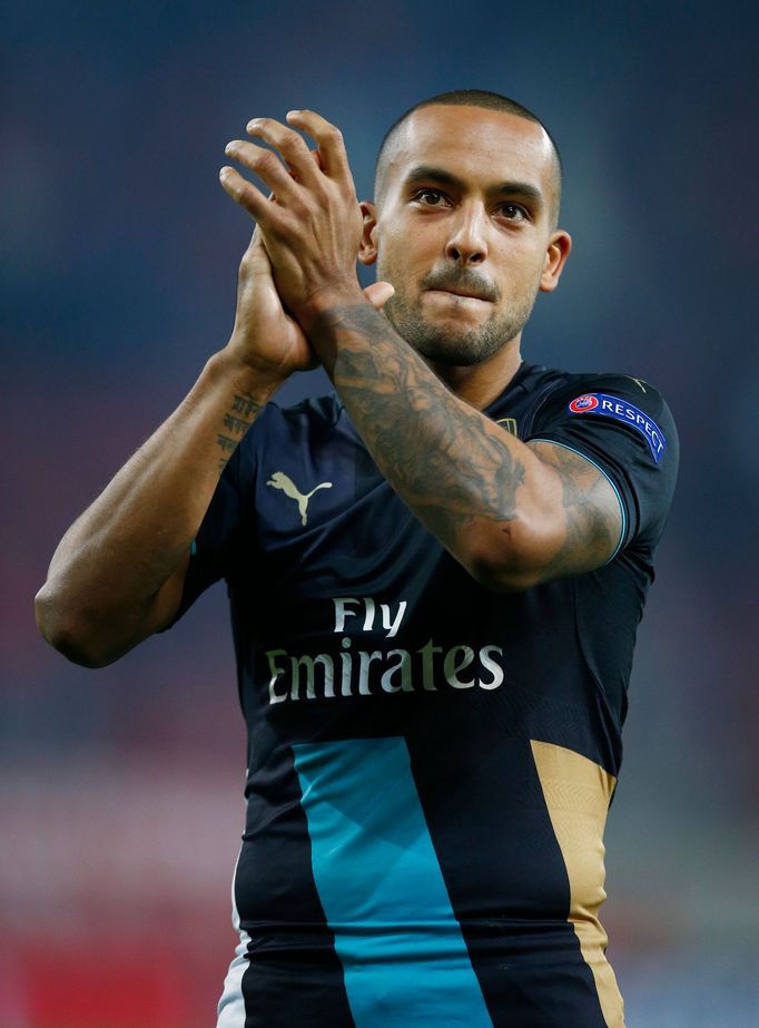 Arsenal (Theo Walcott)