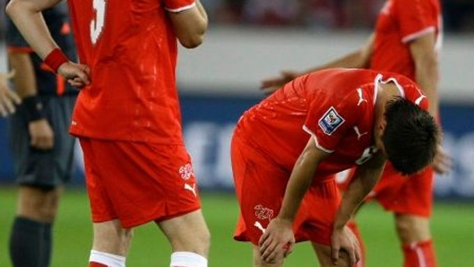 Švýcarští fotbalisté nechápou: Jak jsme mohli prohrát s Lucemburskem?