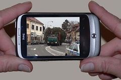 Další zjištění: Aplikace v mobilech můžou krást fotky