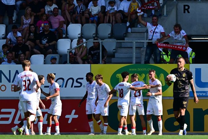 Radost fotbalistů Pardubic