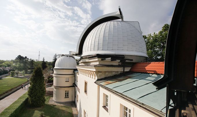 Archivní fotografie z historie Štefánikovy hvězdárny