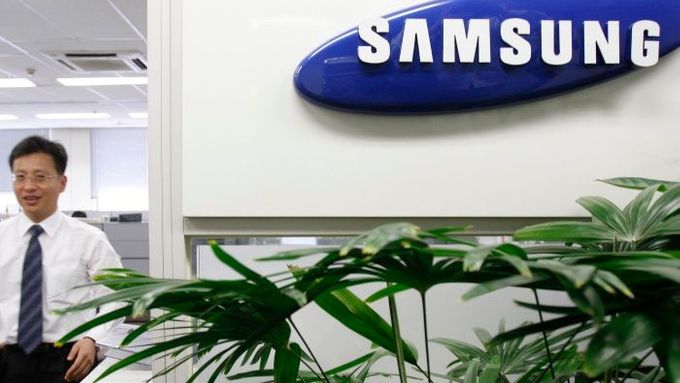 Nad bývalým šéfem Samsungu se smráká. Hrozí mu sedm let vězení.