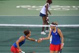 Sesterská dvojice dokázala ovládnout deblový turnaj na OH v Sydney, Pekingu i Londýně, ale snaha o čtvrté olympijské zlato pro Williamsovy skončila už v neděli zásluhou českého páru.