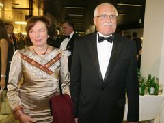 Slavnostní zahájení MFFKV - Václav Klaus s manželkou