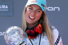Shiffrinová má čtvrtý glóbus, v obřím slalomu vyhrála i finále SP