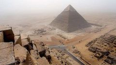Pohled z Velké pyramidy