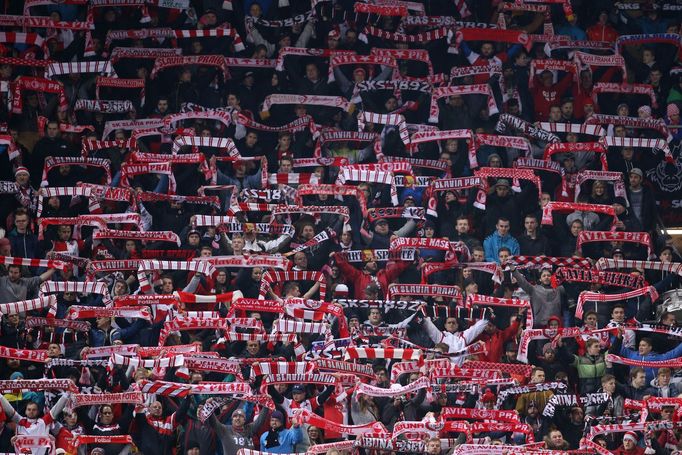 EPL, Slavia-Bohemians: fanoušci Slavie