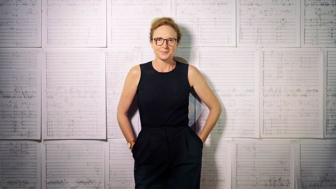 Rebecca Saunders je aktuálně rezidenční skladatelkou Labské filharmonie v Hamburku. Foto: Astrid Ackermann