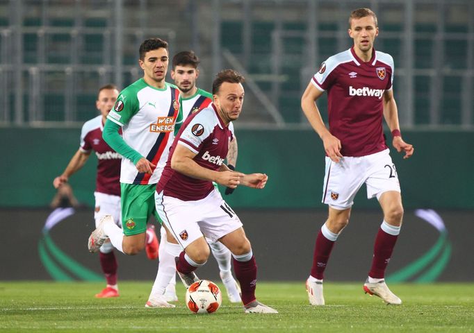 Rapid Vídeň - West Ham, Evropská liga (Mark Noble, Tomáš Souček)