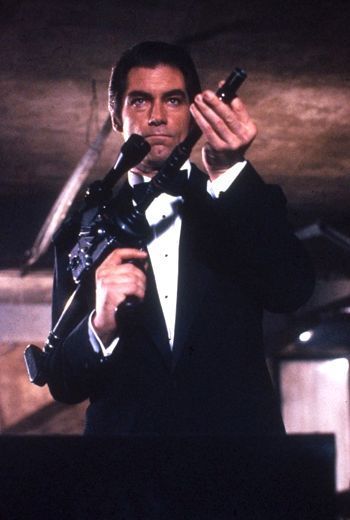 James Bond - Povolení zabíjet