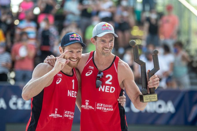 Nizozemci Brouwer a Meeuwsen, vítězové turnaje v plážovém volejbale v Ostravě 2021