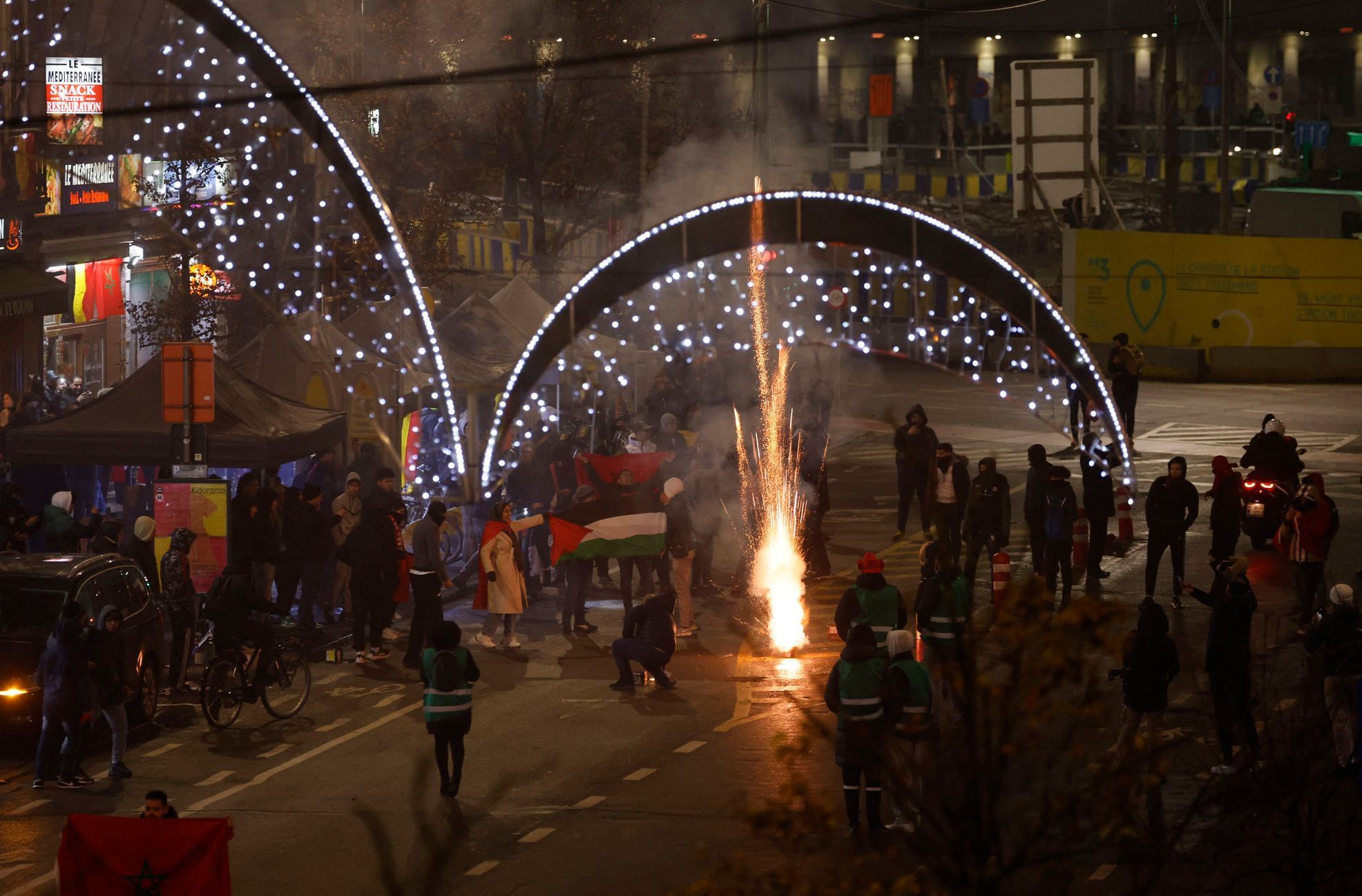 Maročtí fanoušci v Bruselu po zápase o 3. místo na MS 2022 Chorvatsko - Maroko