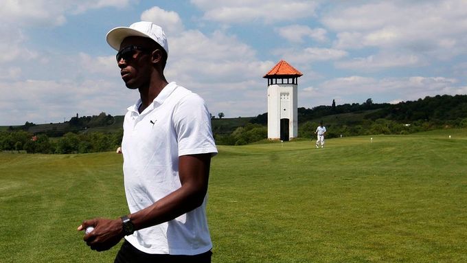 Hvězdný Bolt: S Jágrem, Lendlem a Berdychem vtipkoval na golfu