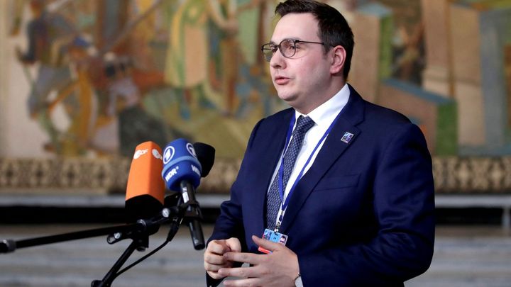 Lipavský je na návštěvě Slovenska. I přes názorové rozdíly musíme komunikovat, řekl