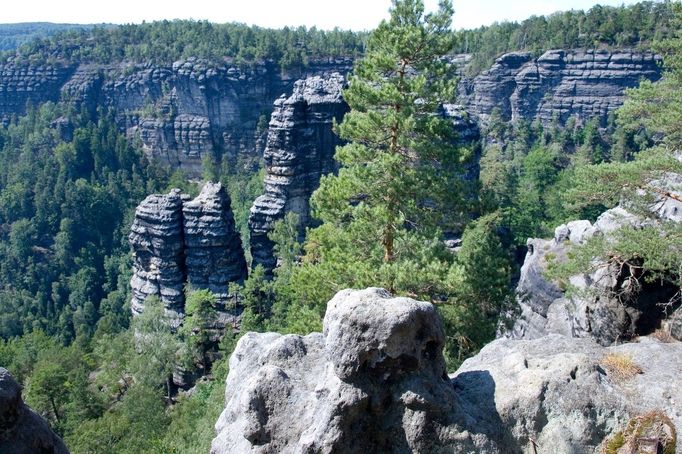 Skalní město u Pravčické brány, Národní park České Švýcarsko