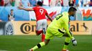 Euro 2016, Slovensko-Wales: Matúš Kozáčik - Hal Robson-Kanu