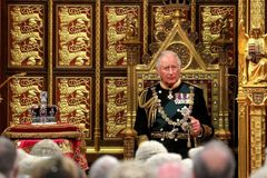 Alžběta II. poprvé po 59 letech chyběla na představení programu britské vlády