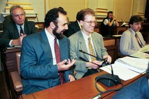 Obrazem: Tři tváře ČSSD. Podívejte se, jak roky v politice změnily Sobotku, Chovance i Zaorálka
