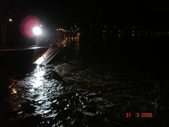 Děčín - voda zaplavila některé cesty