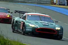 Drama v Adrii pro sebe rozhodl Aston Martin