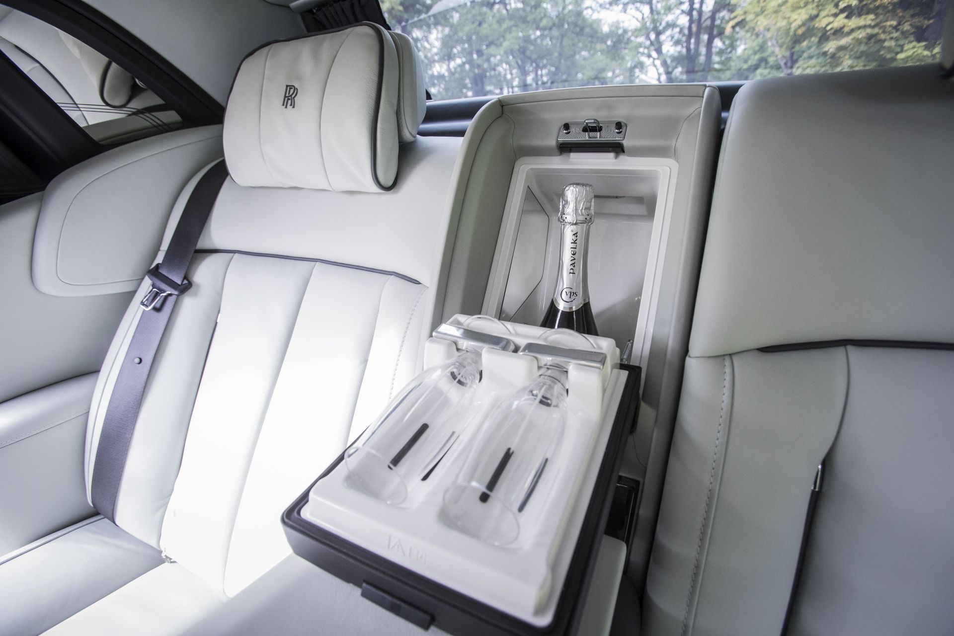 Rolls-Royce Phantom a Cullinan