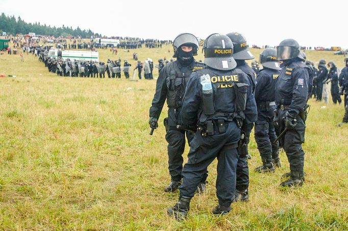 CzechTek 2005 byla legendární technoparty u Mlýnce, kterou ukončil kontroverzní policejní zásah. Ten vyvolal širokou veřejnou a politickou reakci.