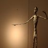 plastika Ukazující muž (Alberto Giacometti)