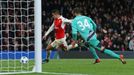 LM, Arsenal-Dinamo Záhřeb: Alexis Sánchez dává gól na 3:0