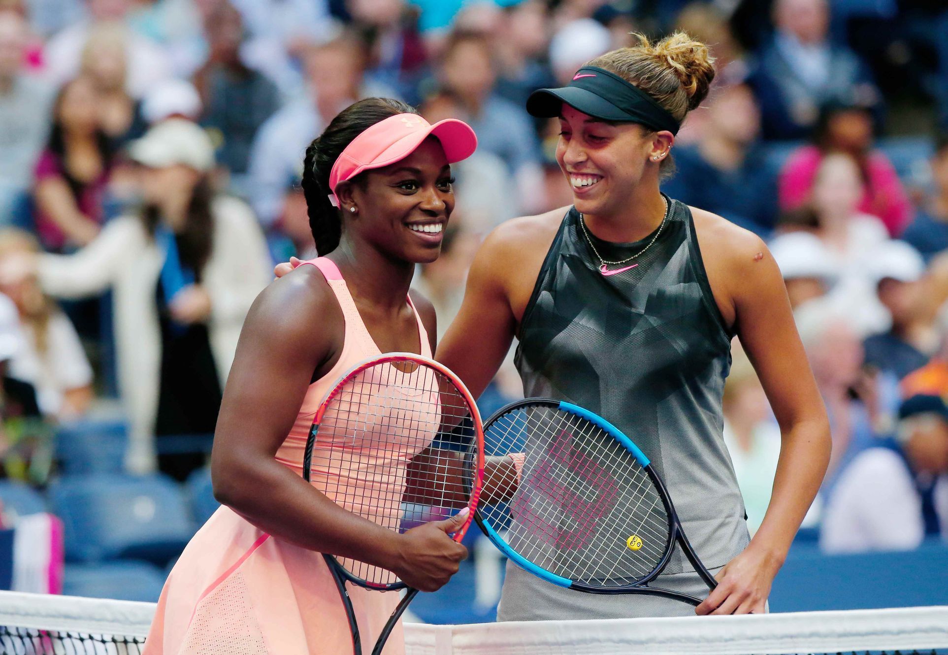 Sloane Stephensová a Madison Keysová ve finále US Open 2017