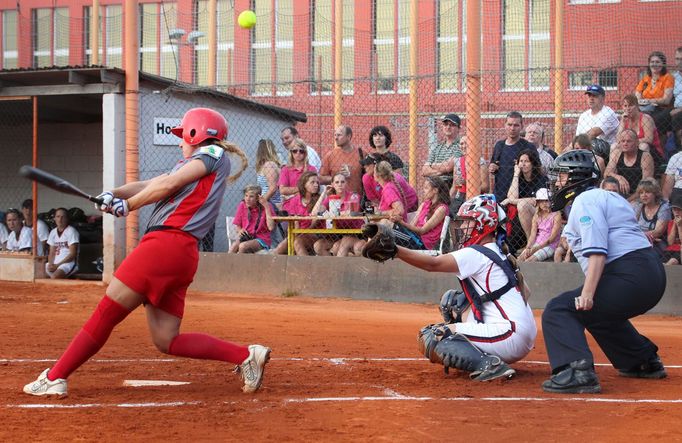 Mistrovství Evropy v softbalu, Česko vs. Maďarsko