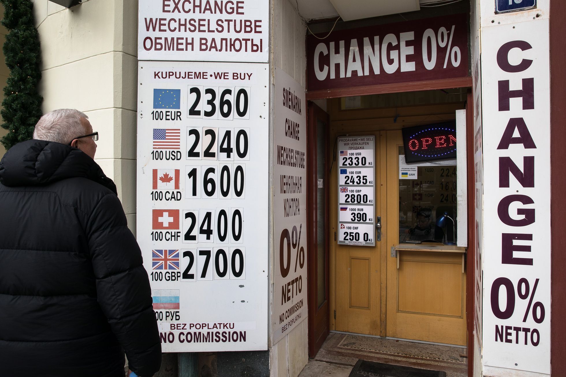 Karlovy Vary, turismus, obchody, turisté