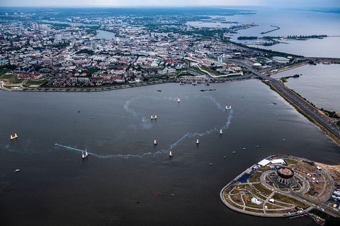 Nicolas Ivanoff v závodě Red Bull Air Race v Kazani 2019