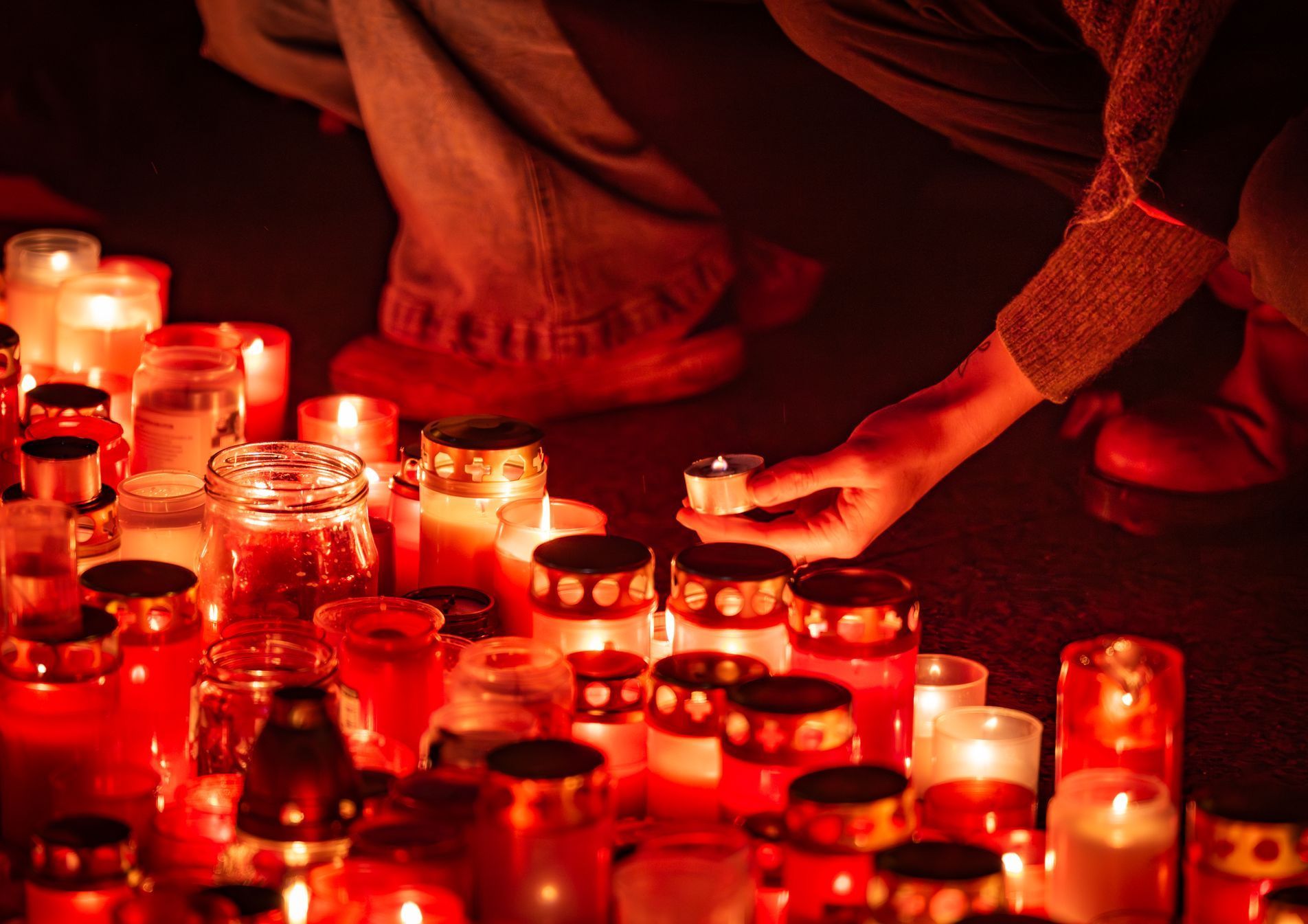 Národní třída, Staroměstské náměstí, 17. listopad, výročí, státní svátek, svíčky