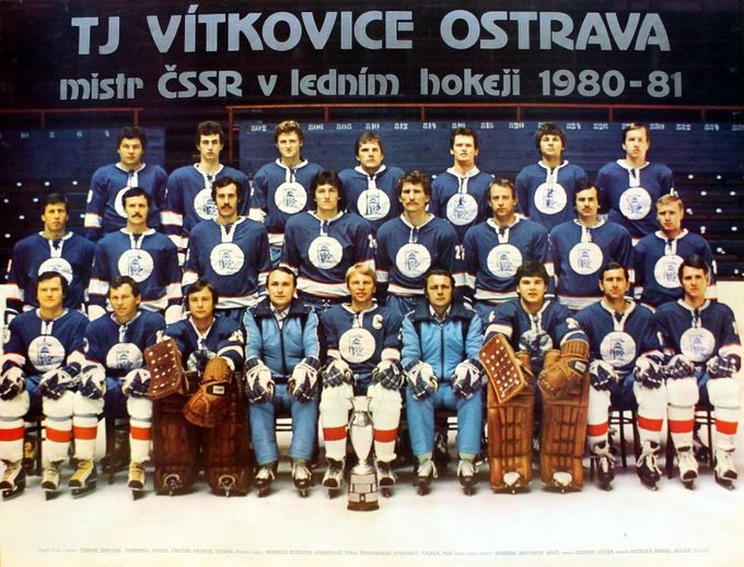 Vítkovičtí hokejisté v roce 1981, mistři Československa.