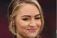 Děsivé záběry během živého vysílání. Moderátorka zkolabovala, zasáhnout musel Wright